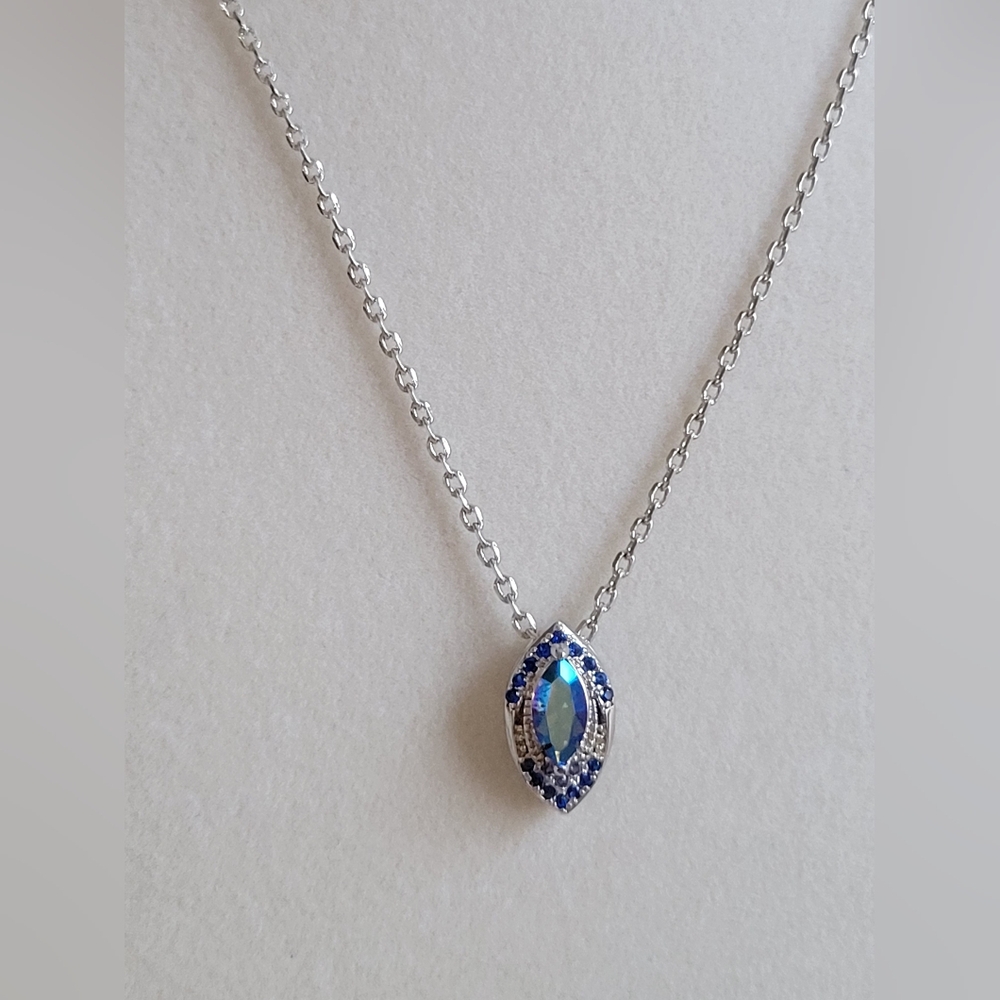 Fragrant Jewels Norway Lights Necklace